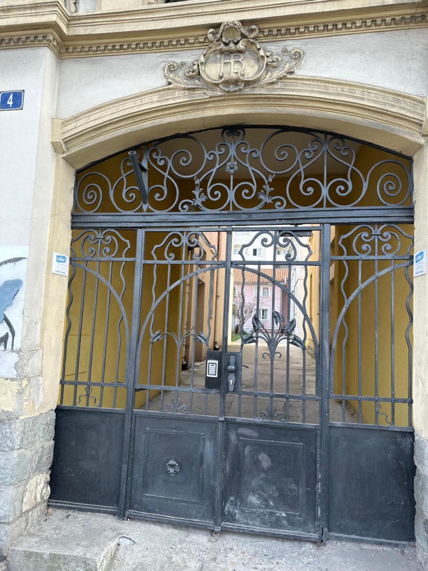 Hotel Mili Host Belgrado Exterior foto